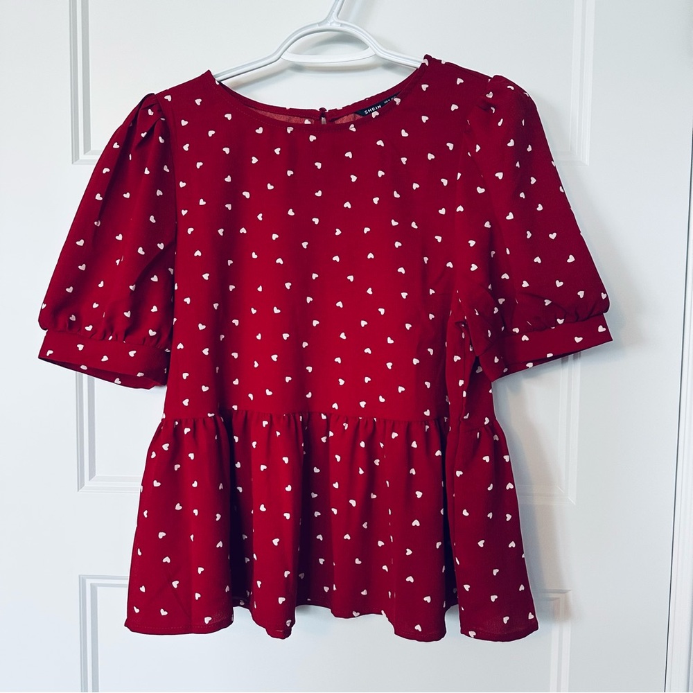 NWOT Shein Heart Print Puff Sleeve Peplum Top